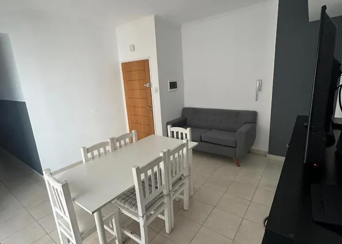 Departamento Moderno 2 Dorm Con Cochera Gratis